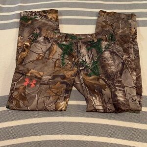 Under Armor hunting pants- Women’s size 6
